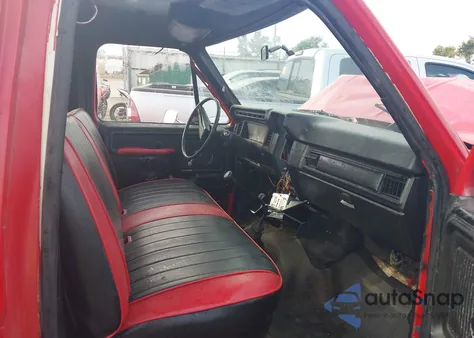 1981 Ford F100 из США, поврежденный, VIN 1FTCF10D2BPA68377